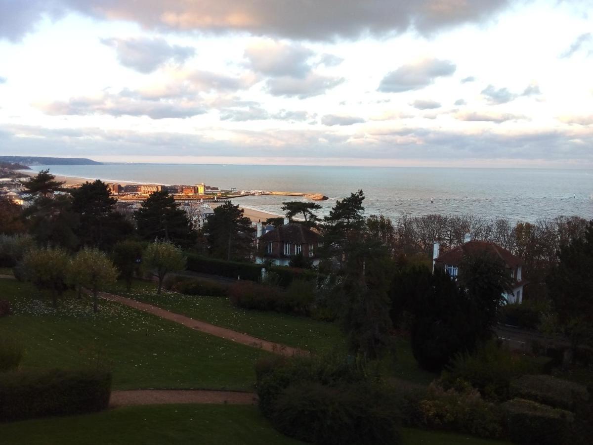 Couchers De Soleil En Normandie 滨海图维列 外观 照片