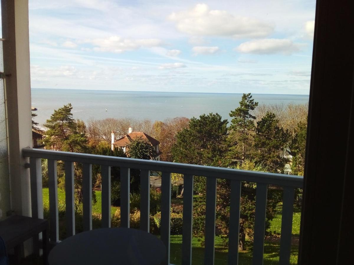 Couchers De Soleil En Normandie 滨海图维列 外观 照片